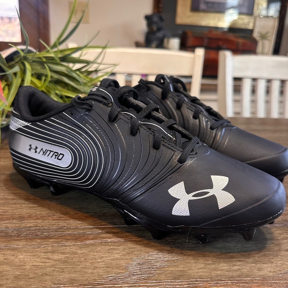 Under Armour Nitro Low MC Black Football Cleats Men's Size 9.5